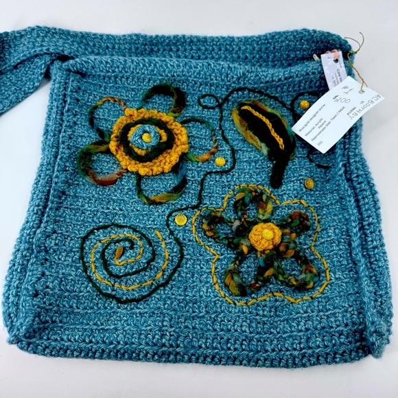 NWT Crochet knitted Boho Shoulder / Sling Bag - Picture 2 of 11